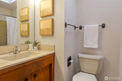 12635 SE 54th Street , Bellevue, WA 98006 - Photo 23