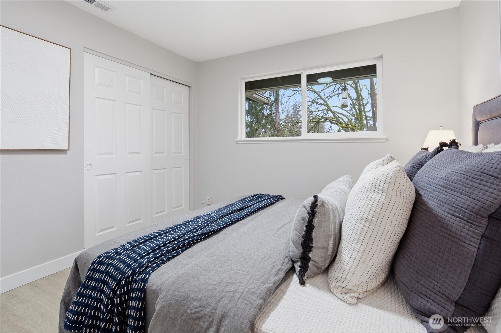 9808 S 252nd St , Kent, WA 98030