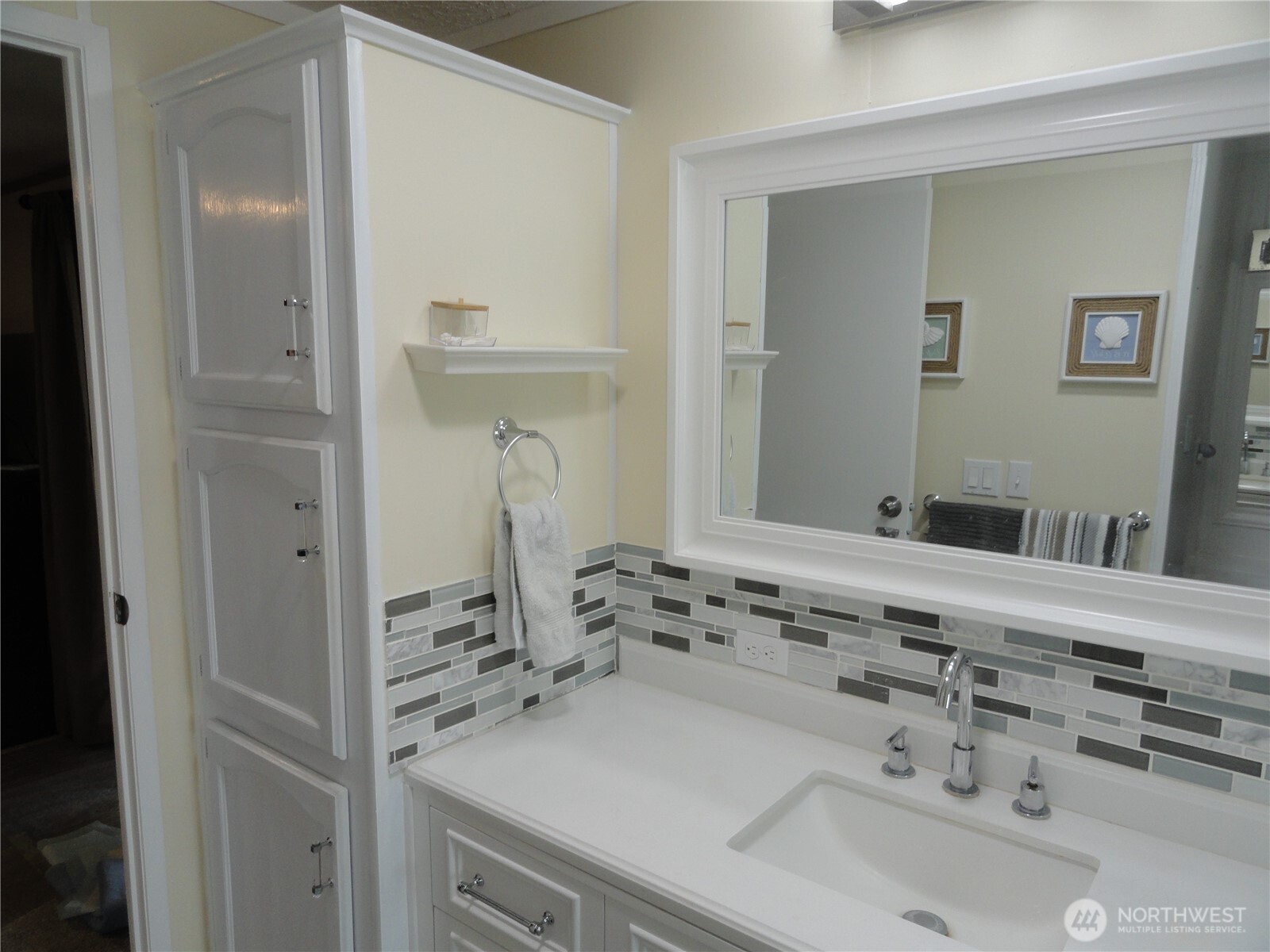 222 Maple Avenue NW #Unit 6, Napavine, WA 98565