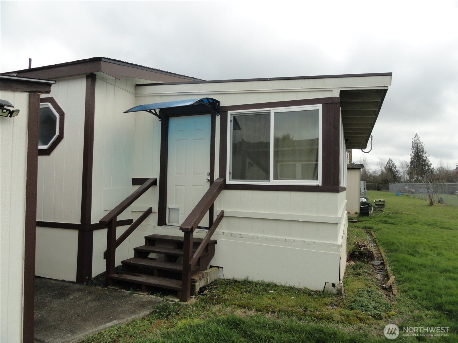 222 Maple Avenue NW #Unit 6, Napavine, WA 98565