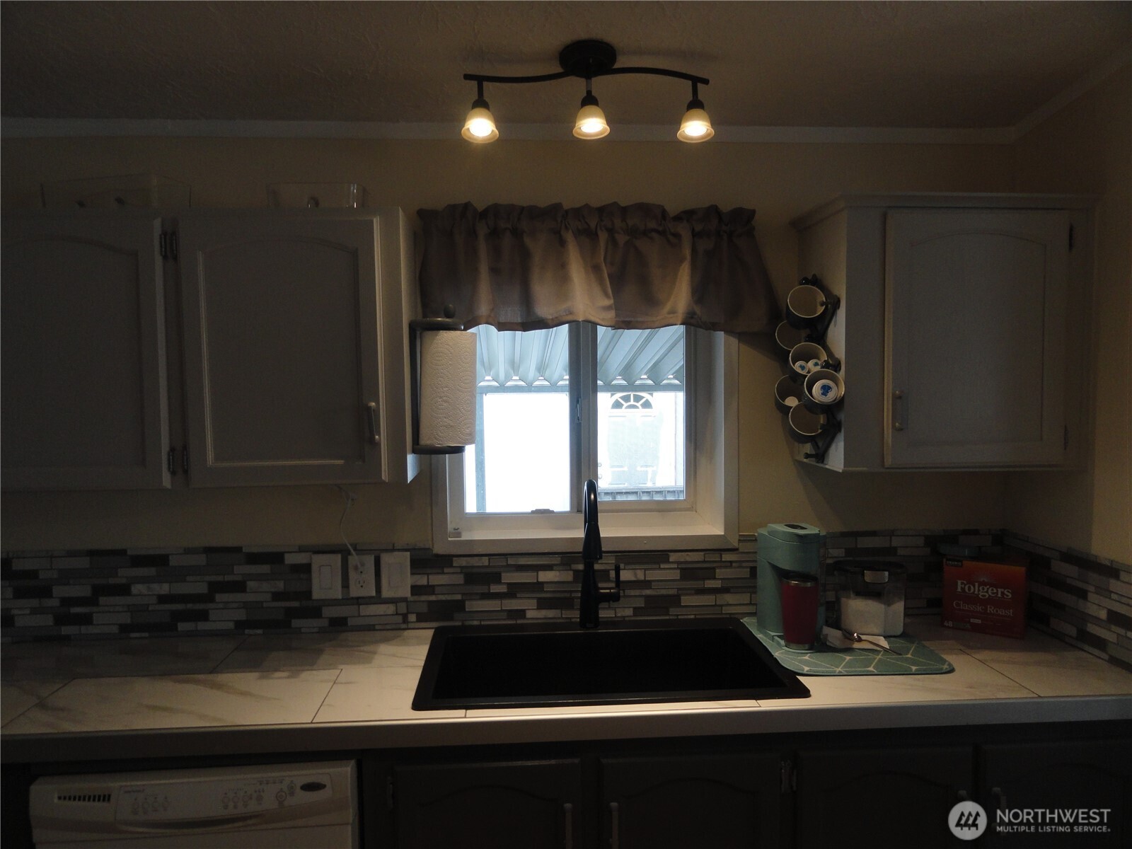 222 Maple Avenue NW #Unit 6, Napavine, WA 98565