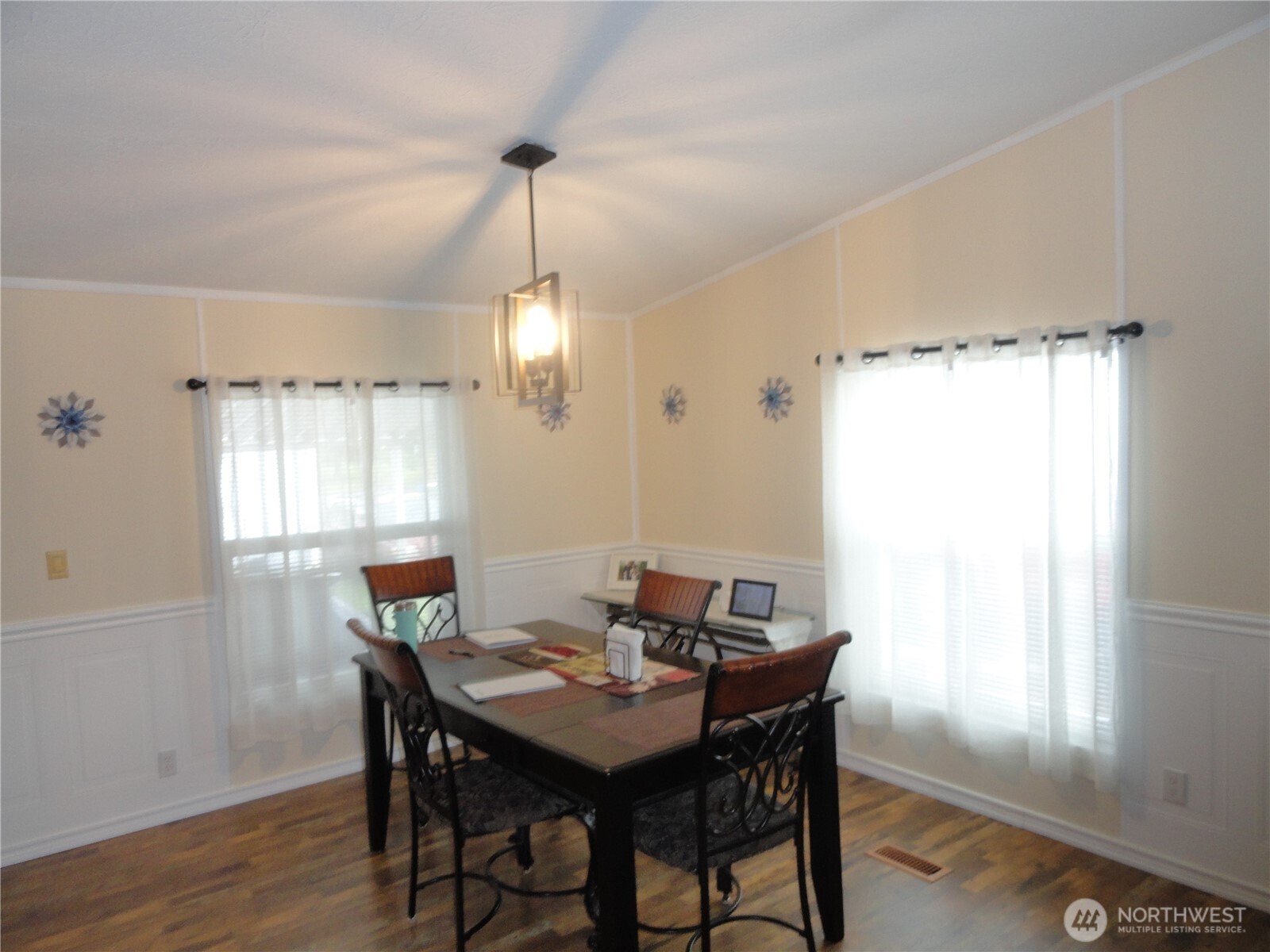 222 Maple Avenue NW #Unit 6, Napavine, WA 98565