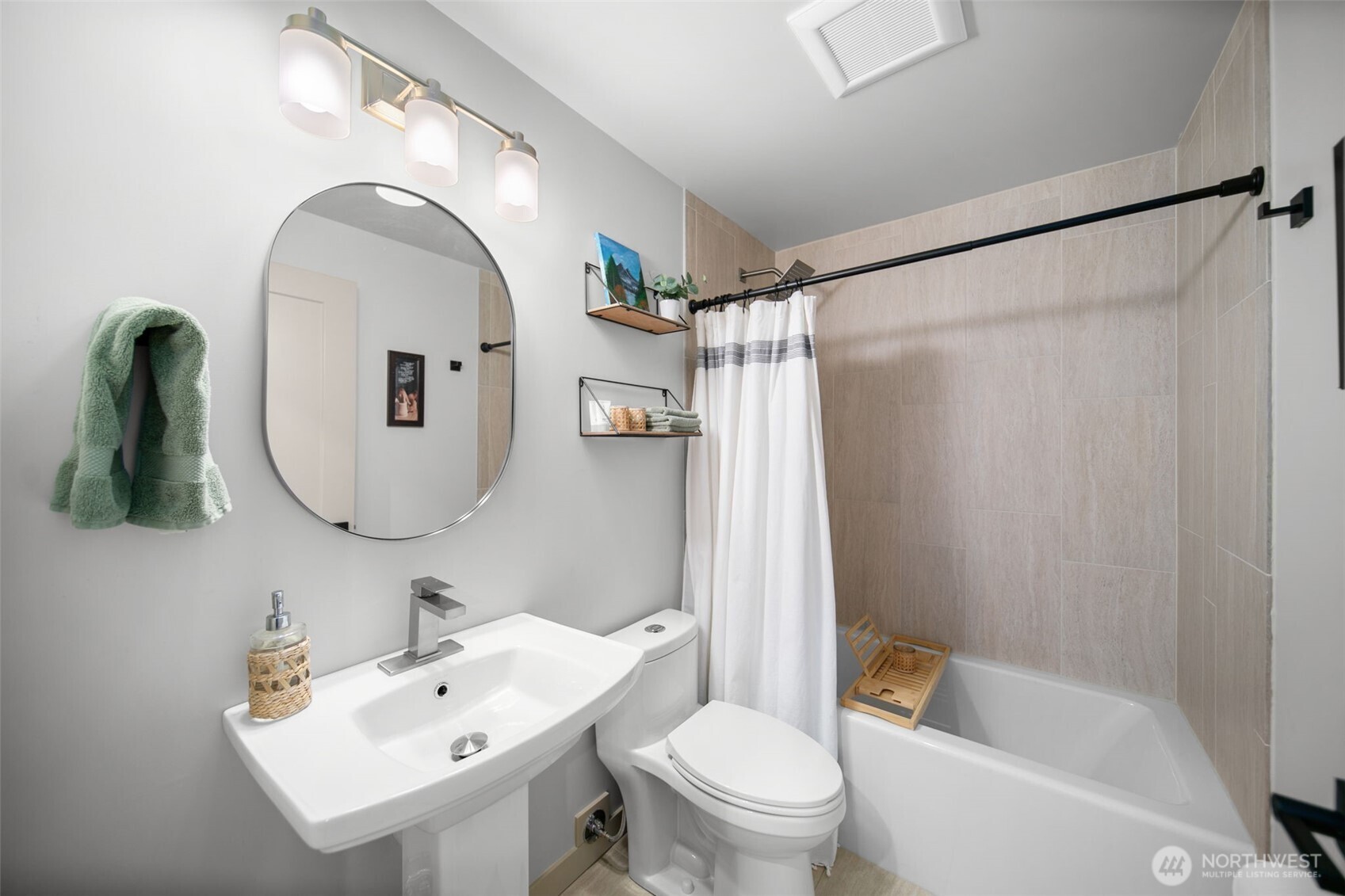 1535 Castlerock Avenue #26, Wenatchee, WA 98801