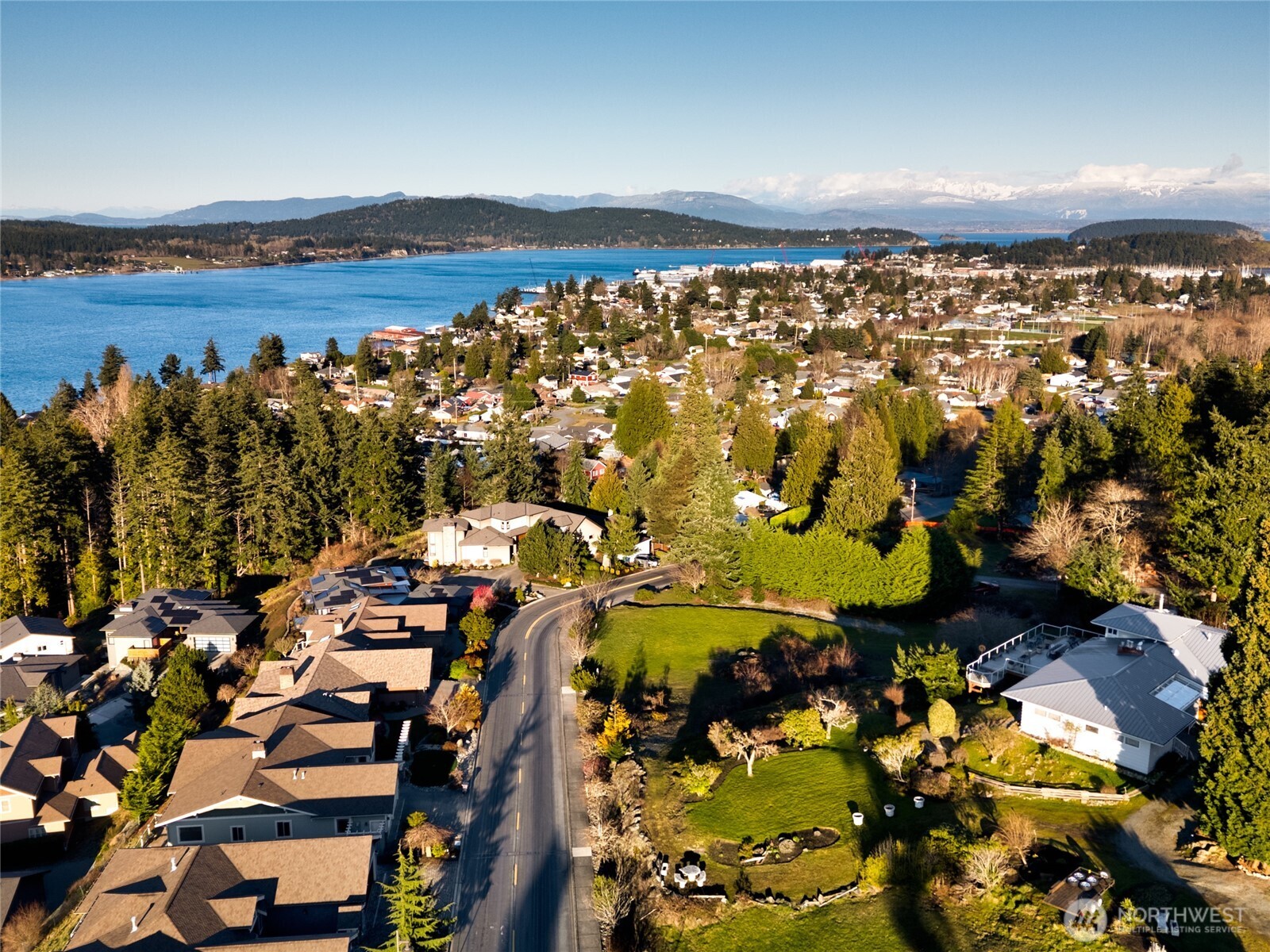 2707 17th Street , Anacortes, WA 98221
