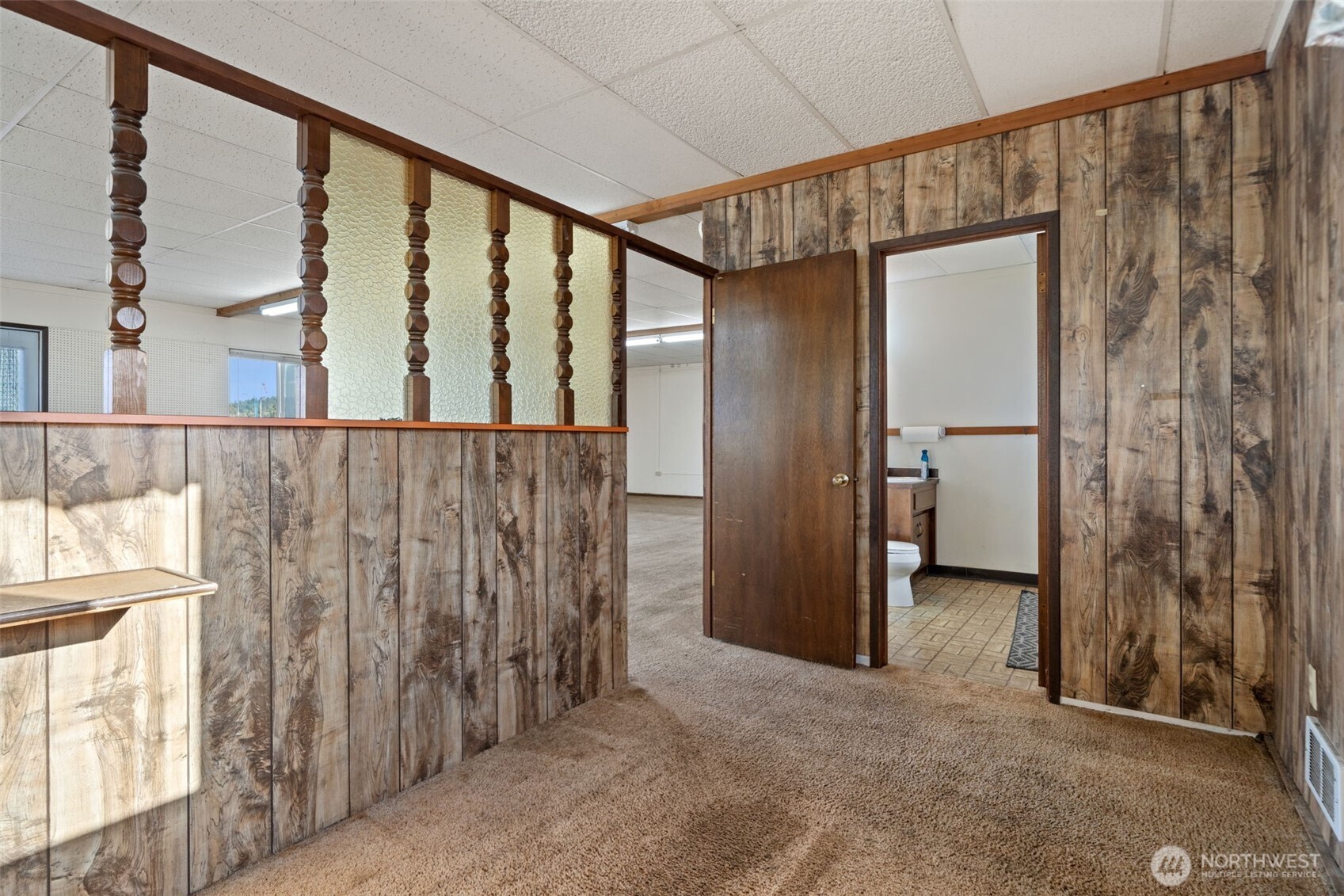 503 S Third Avenue , Sequim, WA 98382