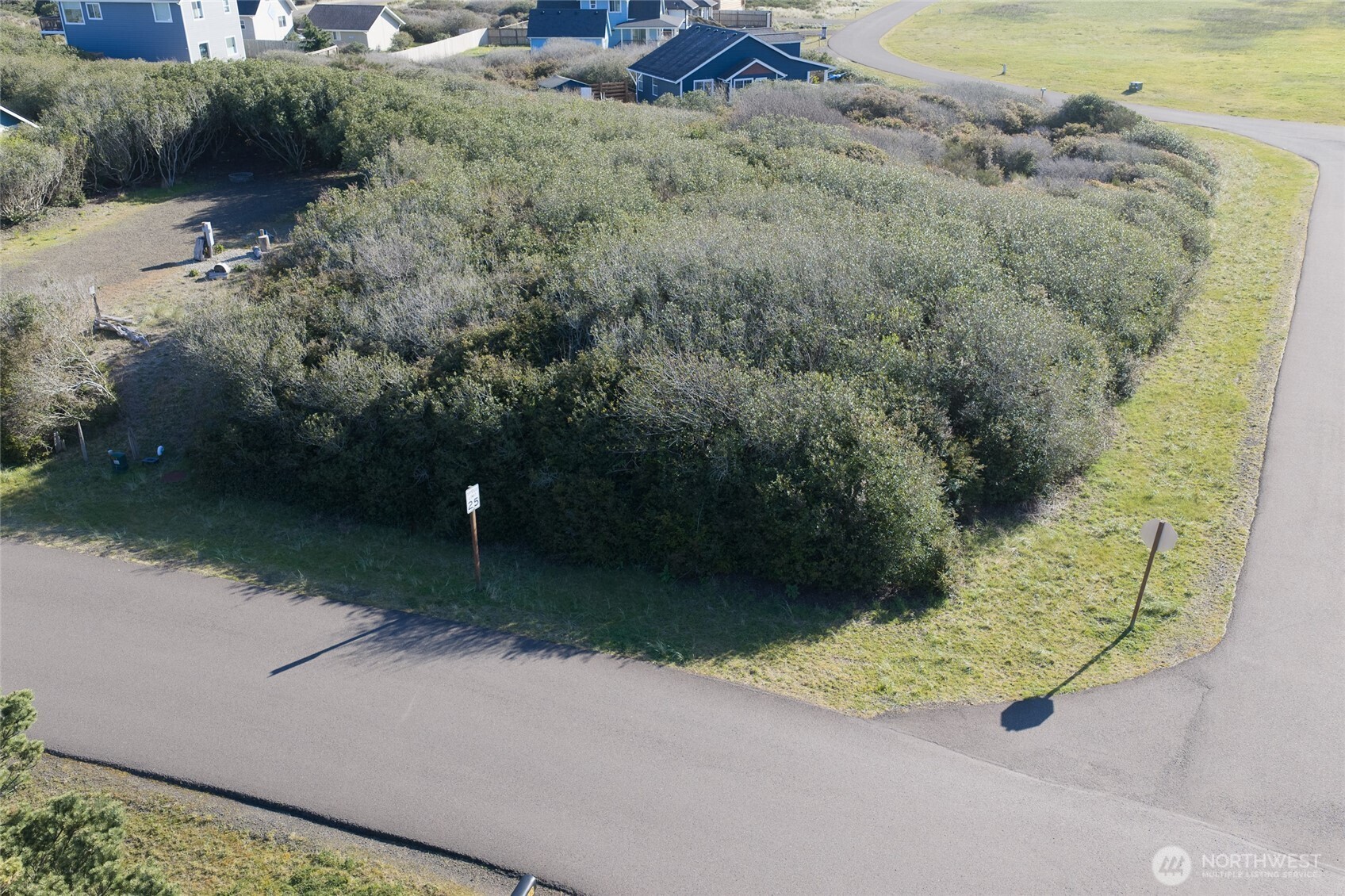 1339 Storm King Avenue , Ocean Shores, WA 98569