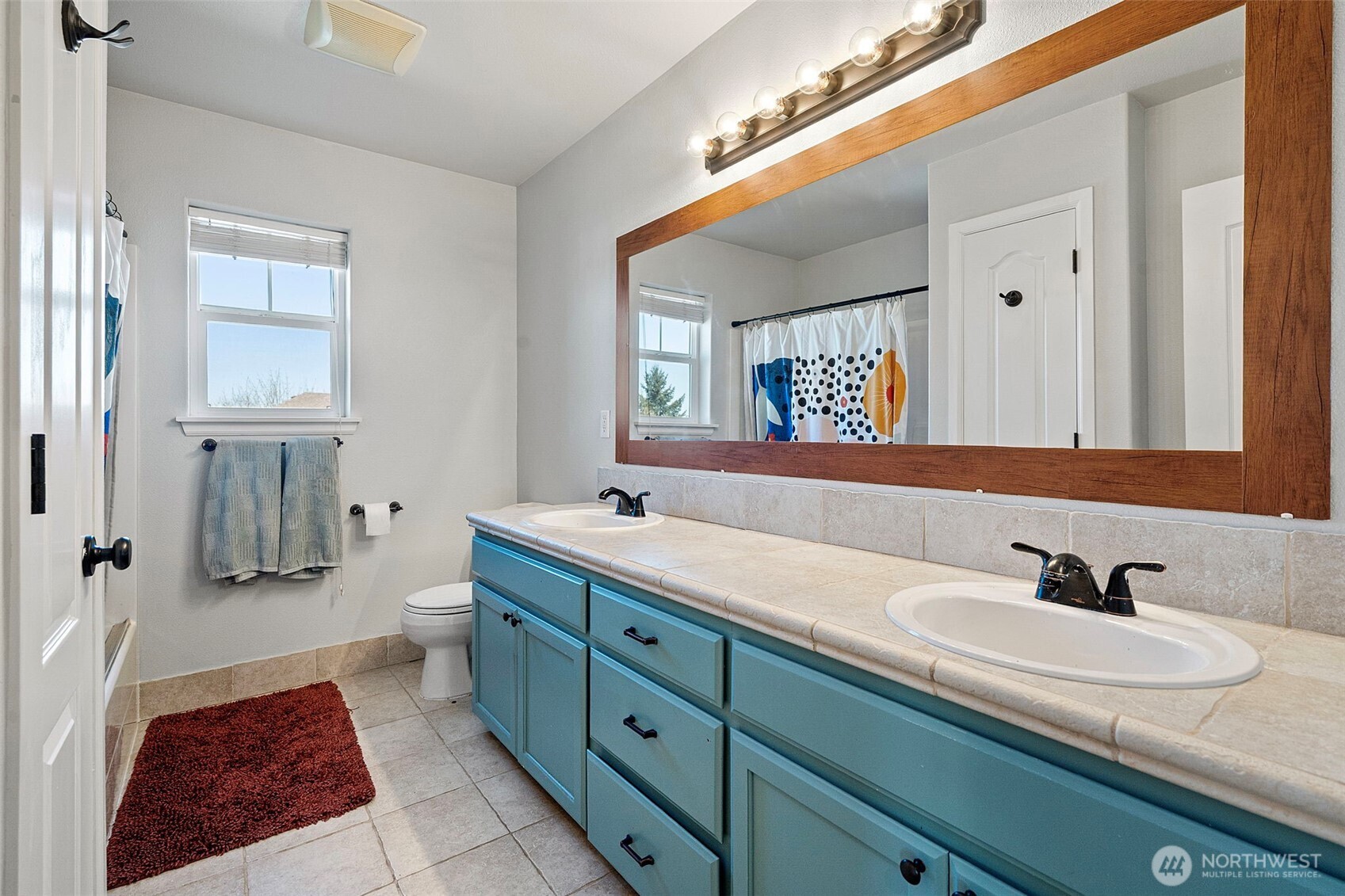 659 Joy Street , Eatonville, WA 98328