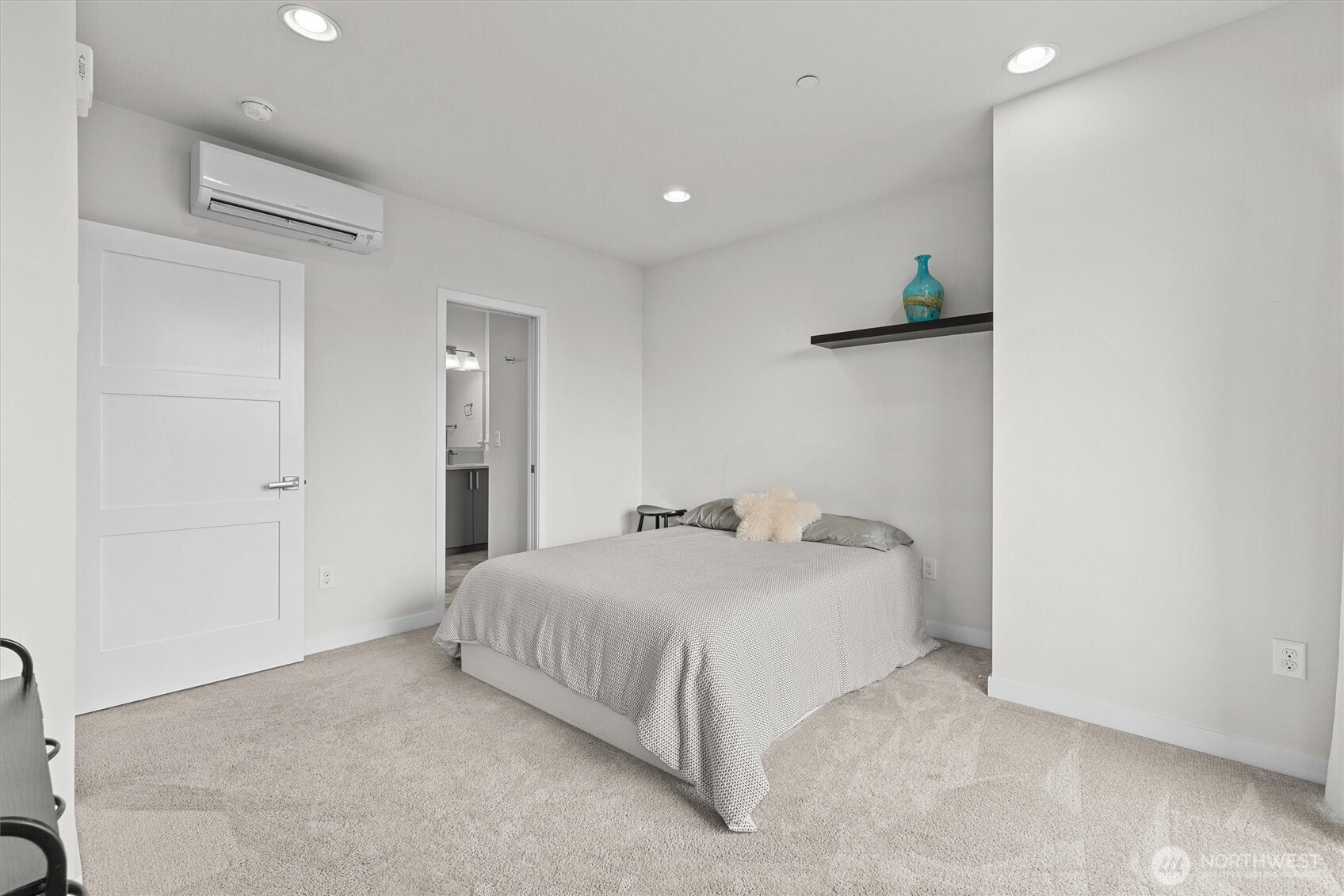 3300 NE 65th Street #217, Seattle, WA 98115