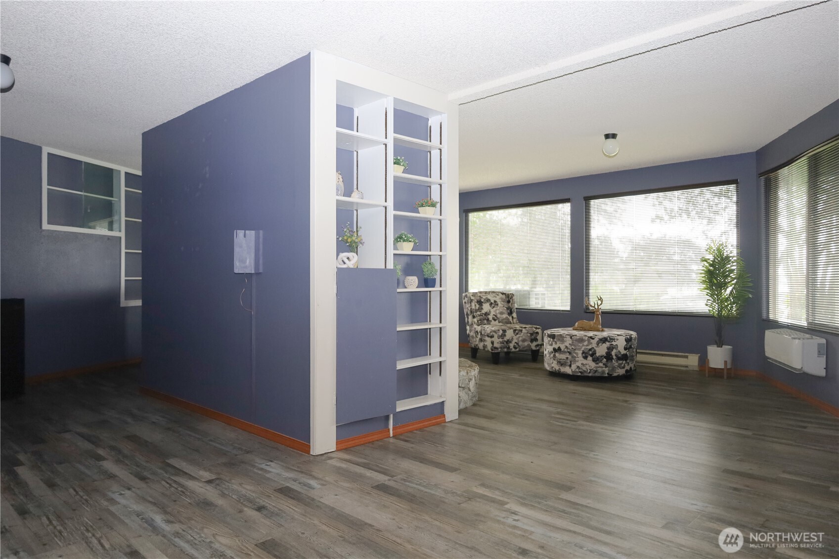 9678 Crest Dr , Blaine, WA 98230