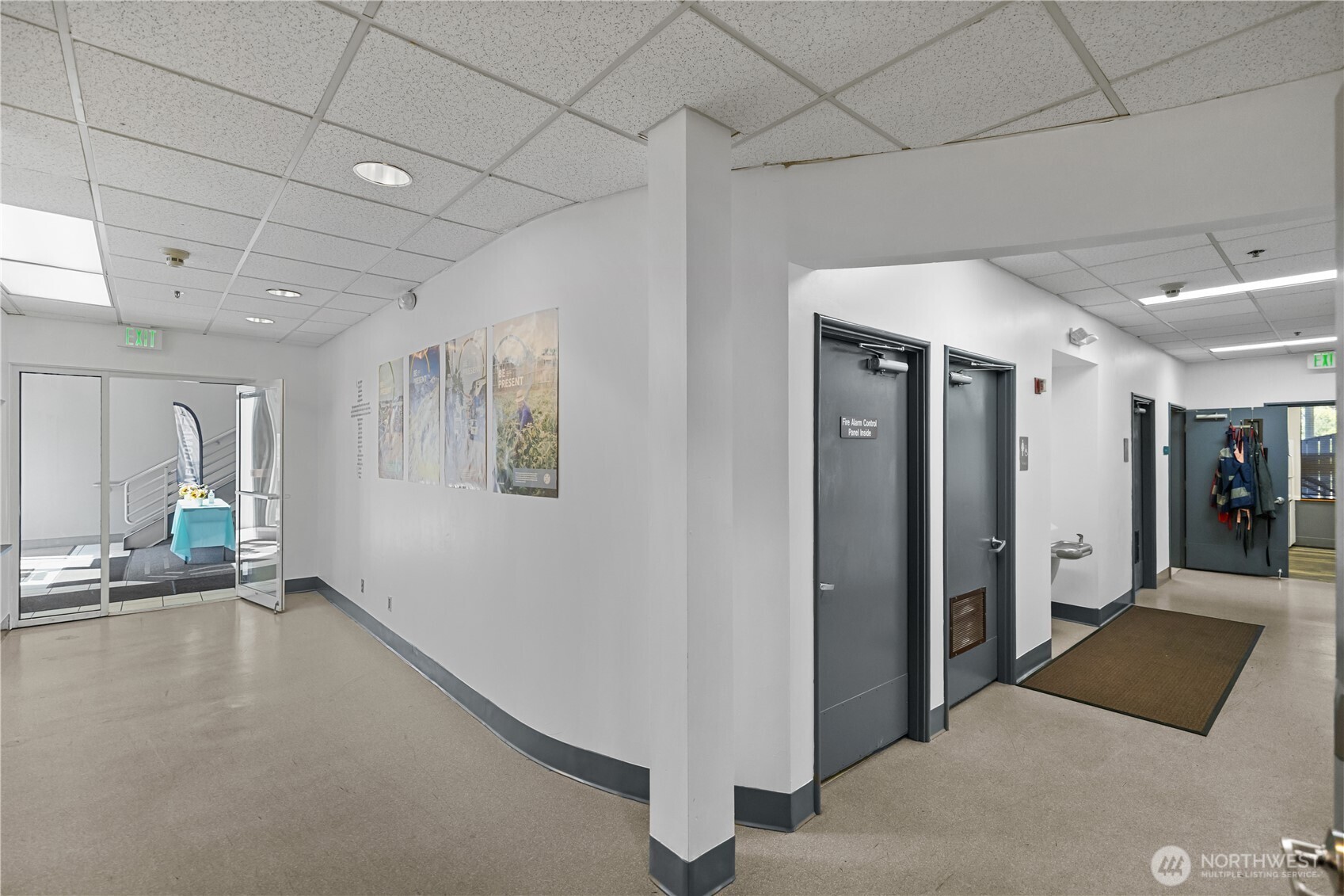 33901 9th Avenue S, Federal Way, WA 98003
