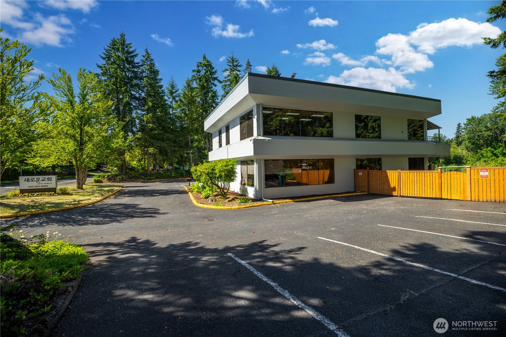 33901 9th Avenue S, Federal Way, WA 98003
