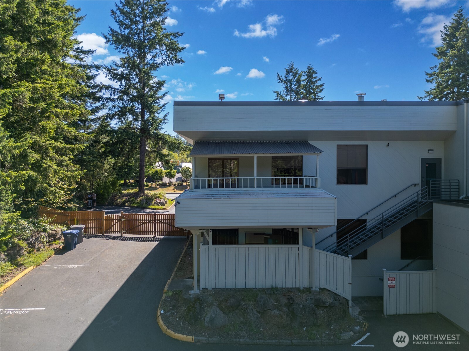 33901 9th Avenue S, Federal Way, WA 98003