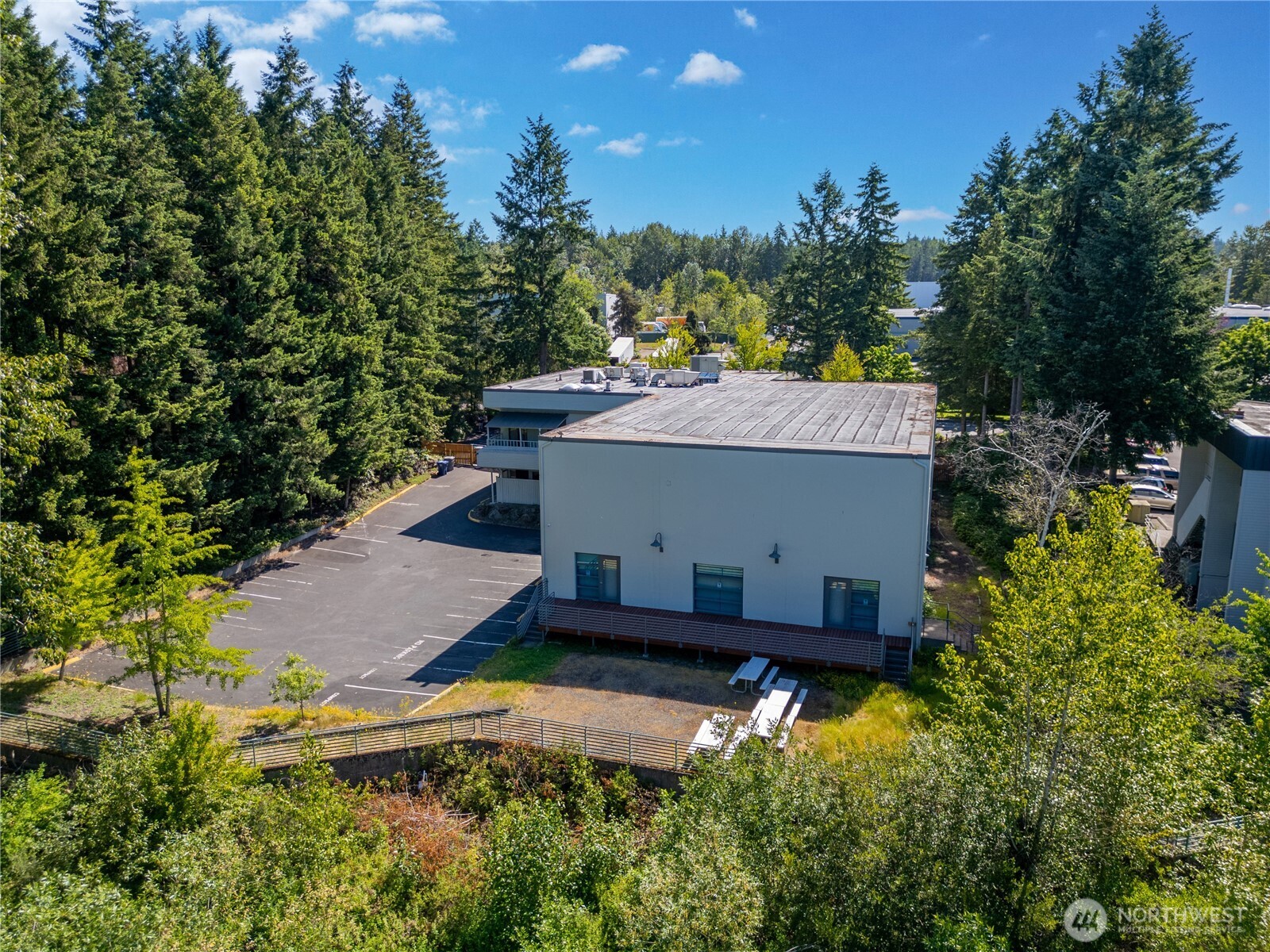 33901 9th Avenue S, Federal Way, WA 98003