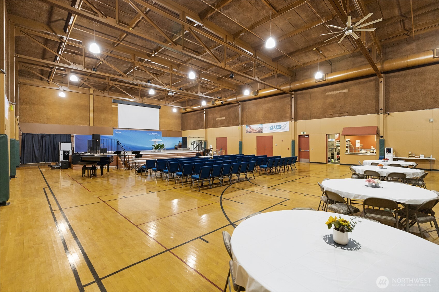 33901 9th Avenue S, Federal Way, WA 98003