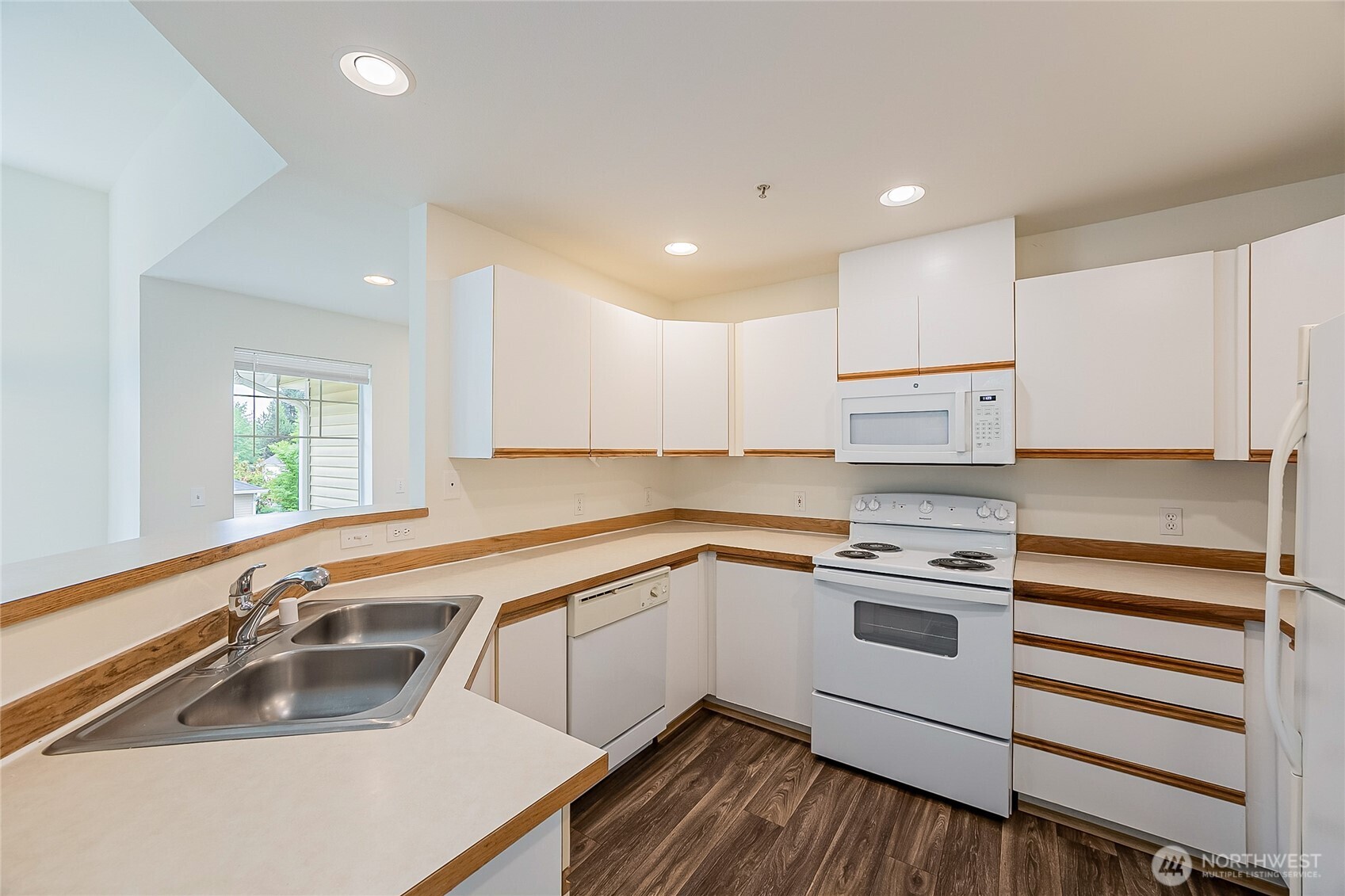 23210 59th Street S #12-5, Kent, WA 98032