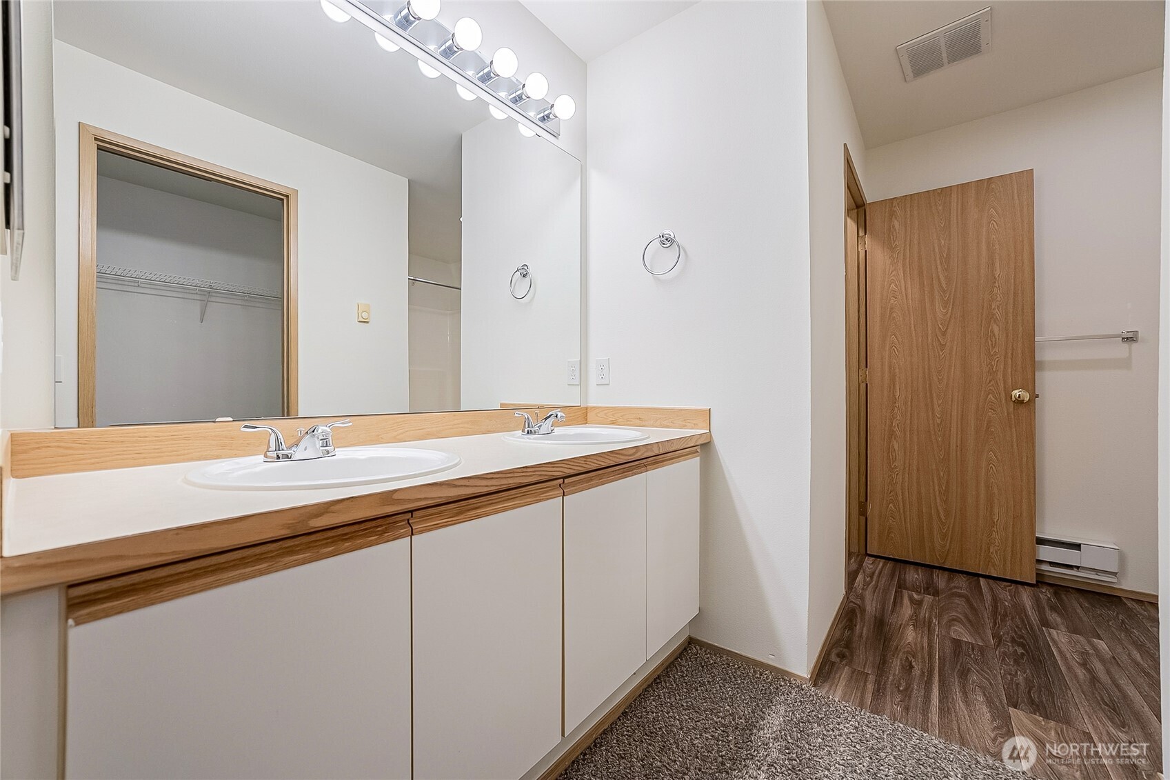 23210 59th Street S #12-5, Kent, WA 98032