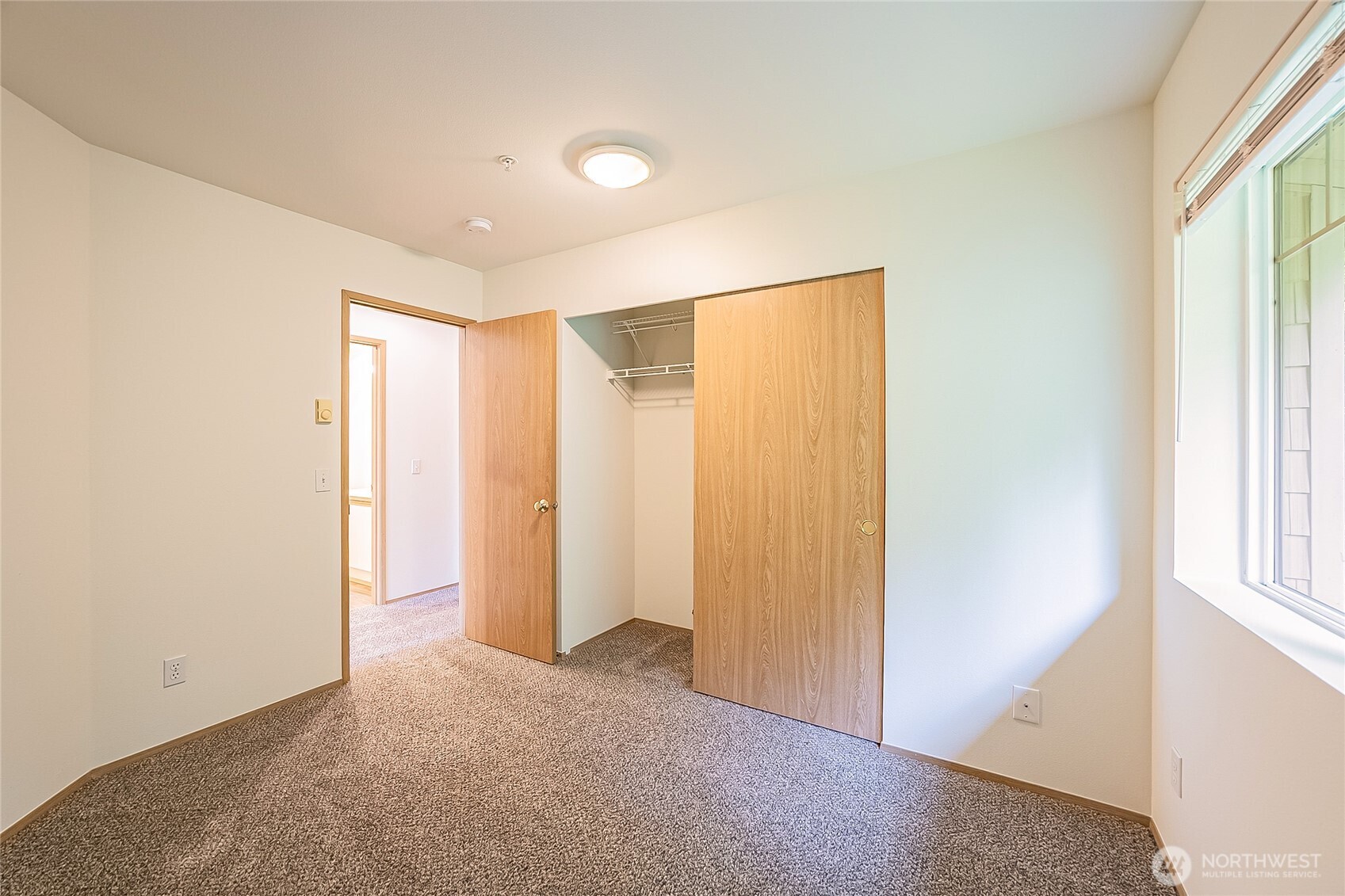 23210 59th Street S #12-5, Kent, WA 98032