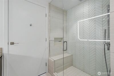 188 Bellevue Way NE #312, Bellevue, WA 98004 - Photo 18