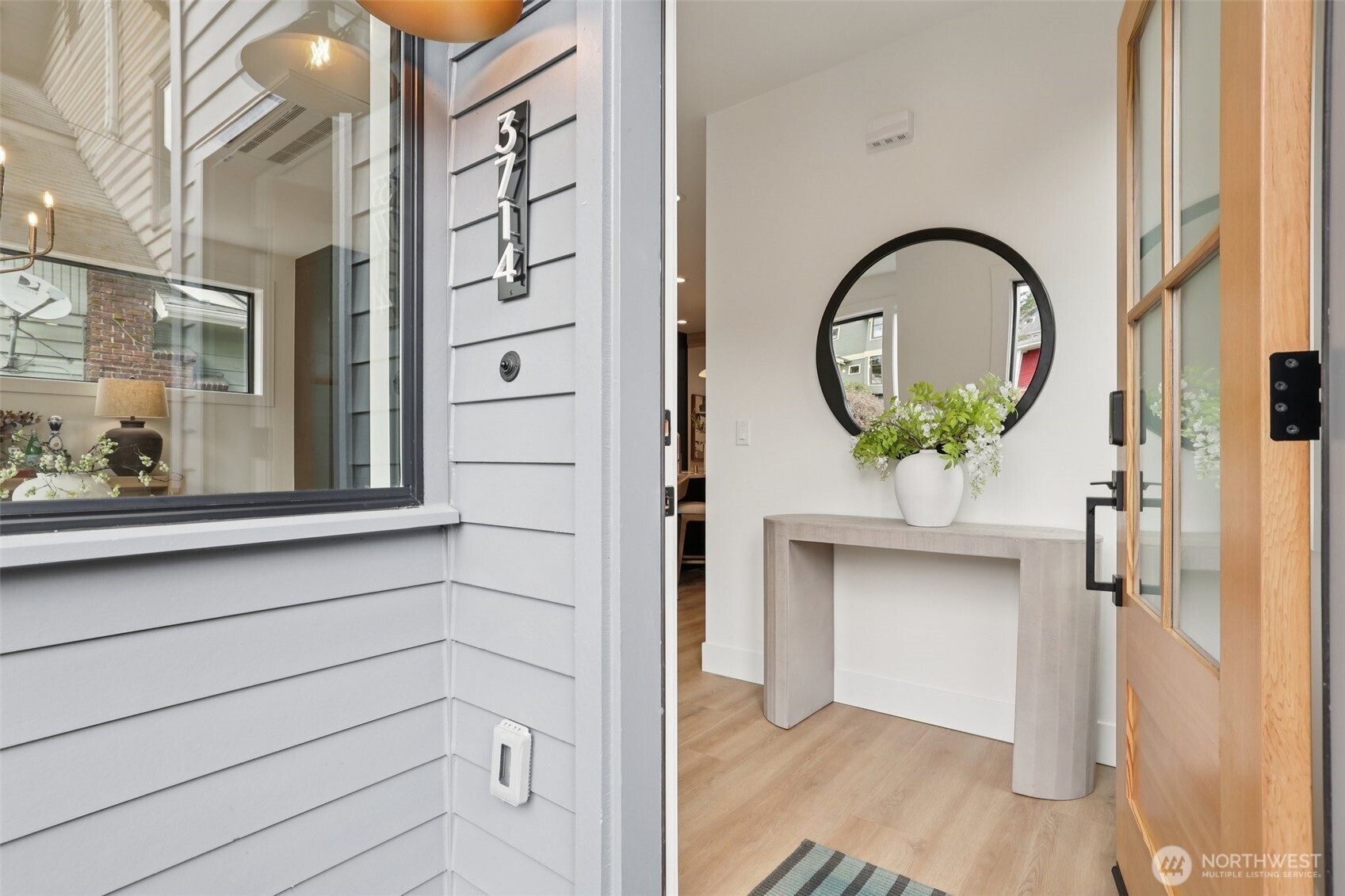 3714 Bagley Avenue N, Seattle, WA 98103