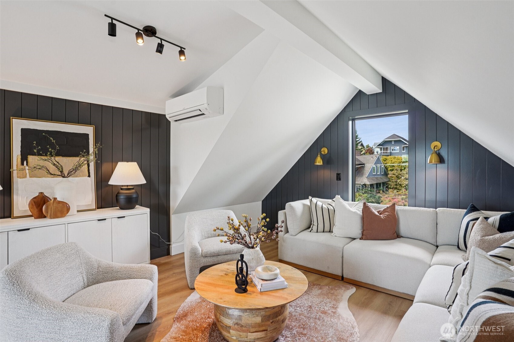 3714 Bagley Avenue N, Seattle, WA 98103