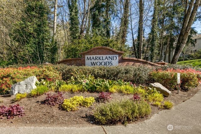 23315 Cedar Way #M101, Mountlake Terrace, WA 98043