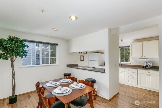 23315 Cedar Way #M101, Mountlake Terrace, WA 98043