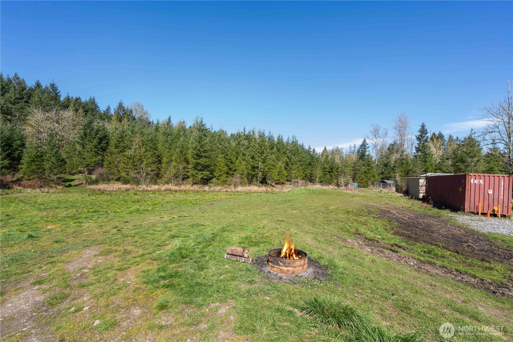 23636 Eatonville Cut Off Road E, Eatonville, WA 98328