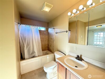 978 Point Brown Avenue SE #3, Ocean Shores, WA 98569 - Photo 15