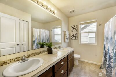 19617 37th Drive SE, Bothell, WA 98012 - Photo 21
