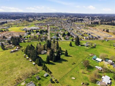 10022 Grove Road SE, Yelm, WA 98597-9648 - Photo 2