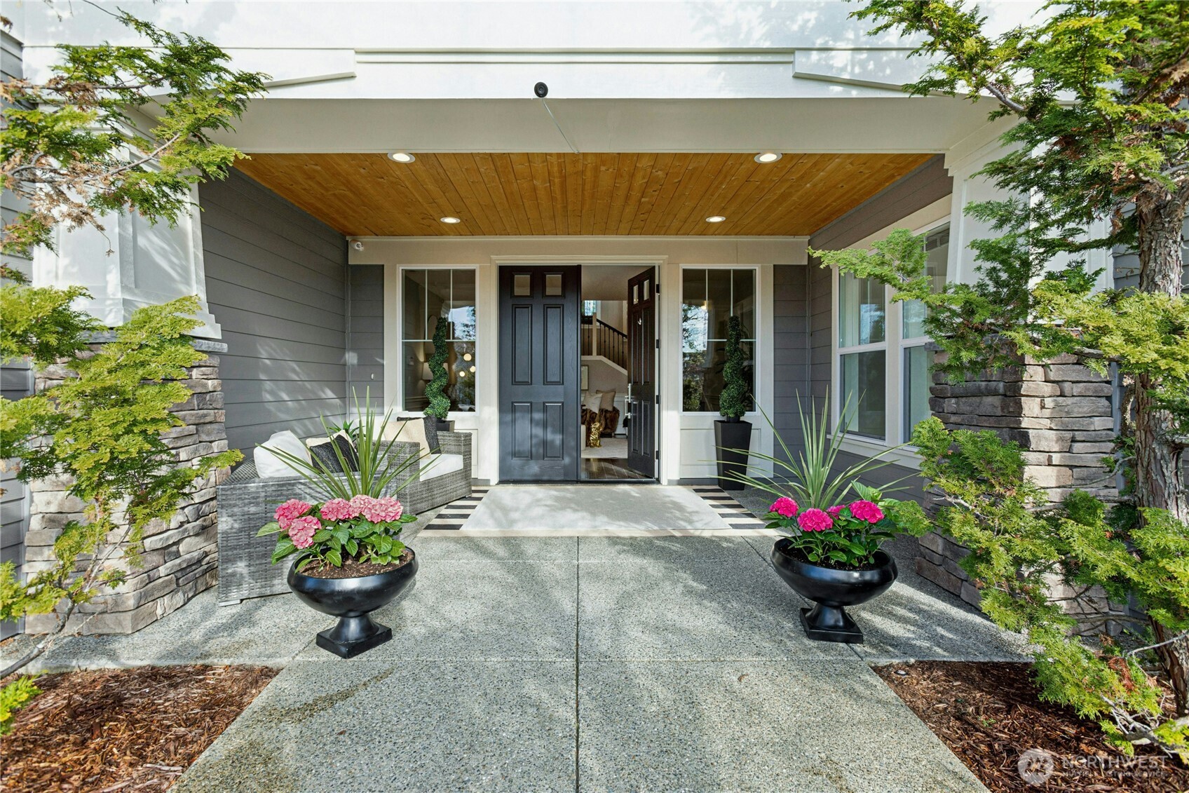 7098 170Th Avenue SE, Bellevue, WA 98006