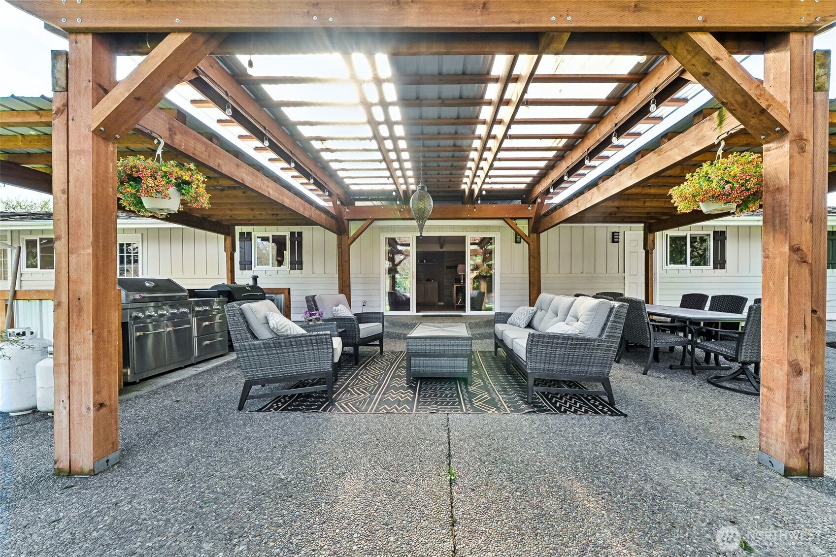 23420 SE 448th Street , Enumclaw, WA 98022