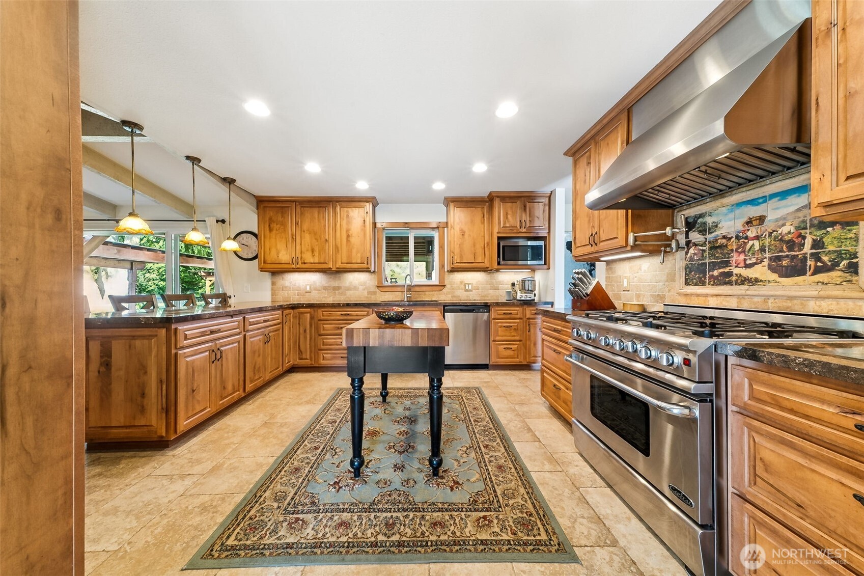 23420 SE 448th Street , Enumclaw, WA 98022