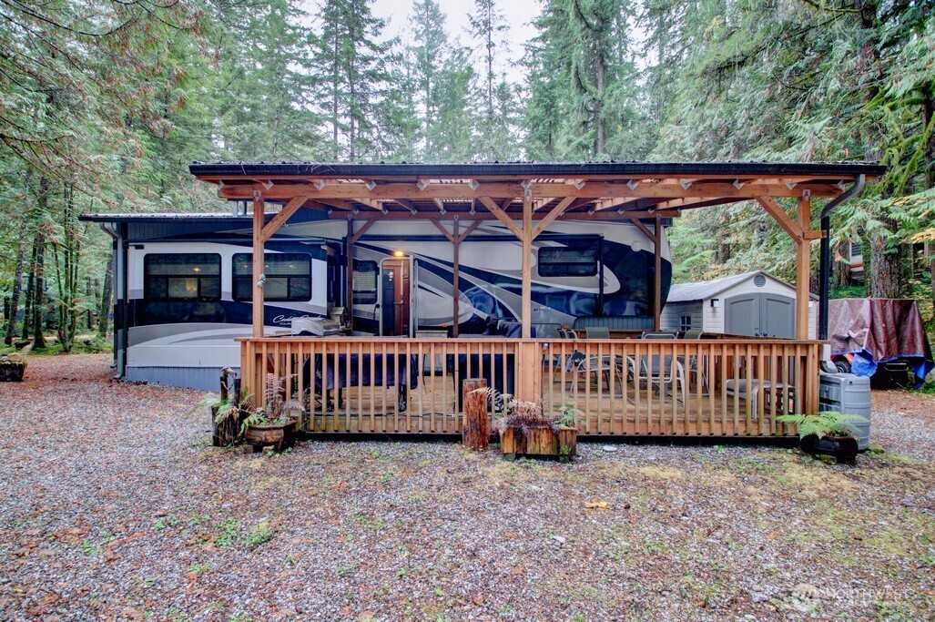 245 Schinn Canyon Court , Deming, WA 98244