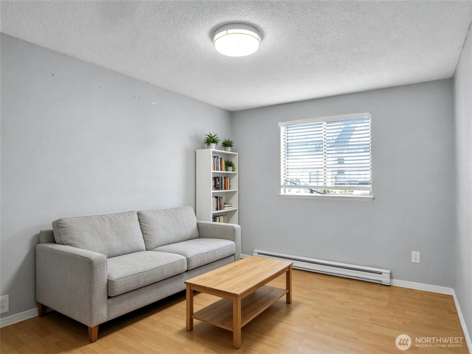 1313 W James Street #11, Kent, WA 98032