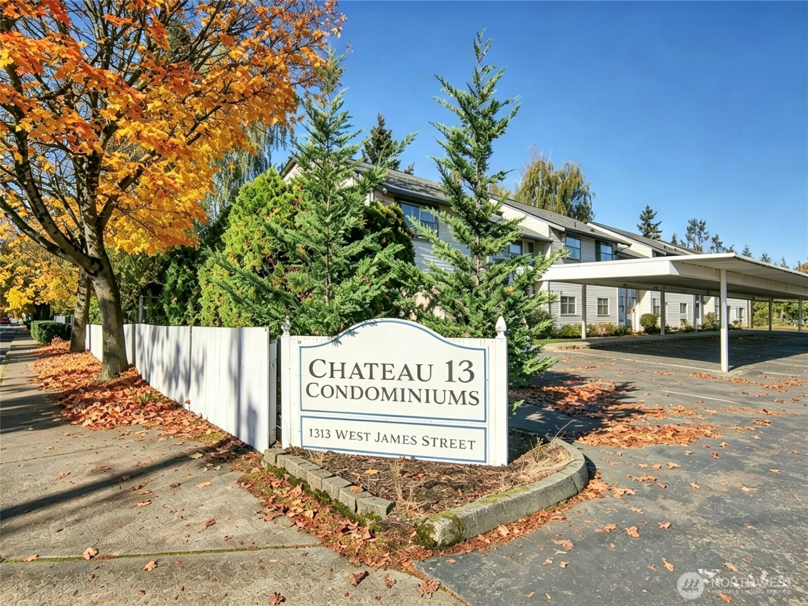 1313 W James Street #11, Kent, WA 98032