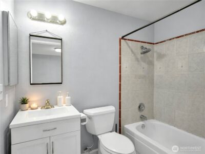 1313 W James Street #11, Kent, WA 98032 - Photo 7