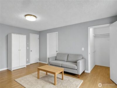 1313 W James Street #11, Kent, WA 98032 - Photo 8
