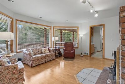 48513 144th Avenue E, Eatonville, WA 98328 - Photo 9