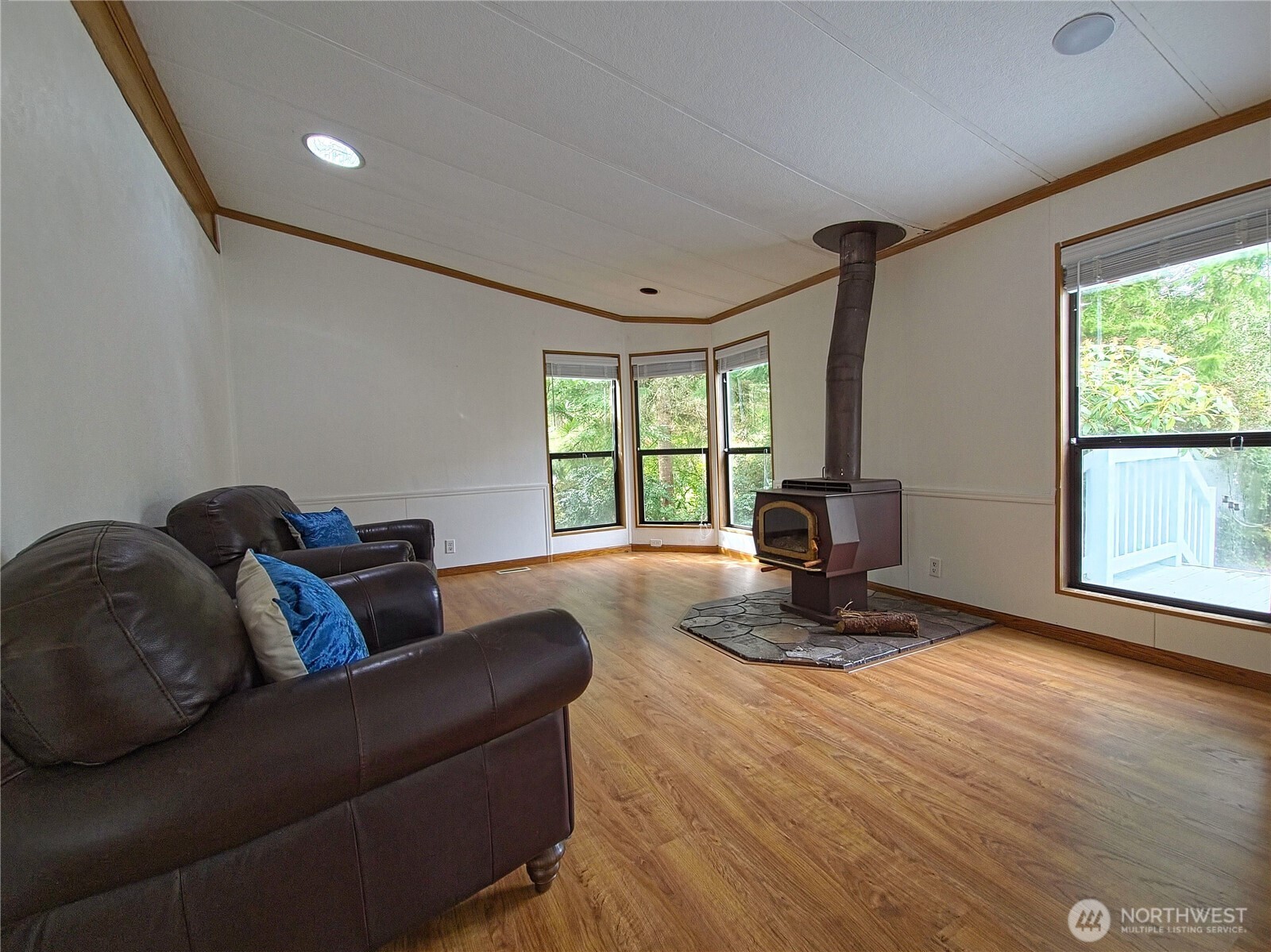 1301 321st , Ocean Park, WA 98640