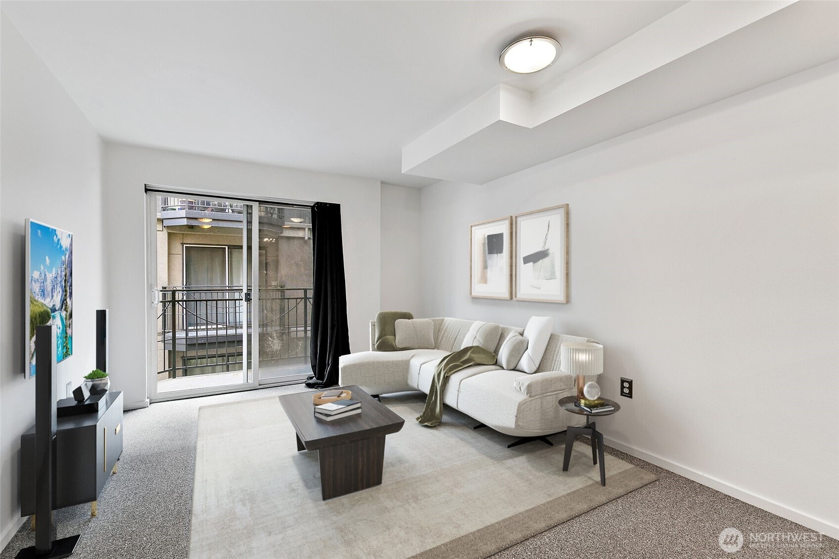 425 Vine Street #610, Seattle, WA 98121