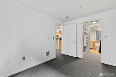 425 Vine Street #610, Seattle, WA 98121 - Photo 14