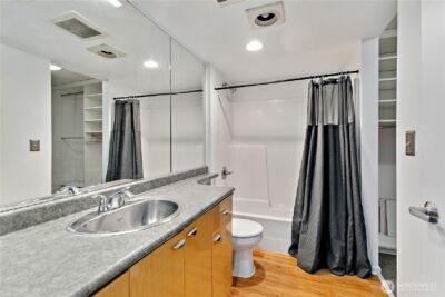 425 Vine Street #610, Seattle, WA 98121 - Photo 16