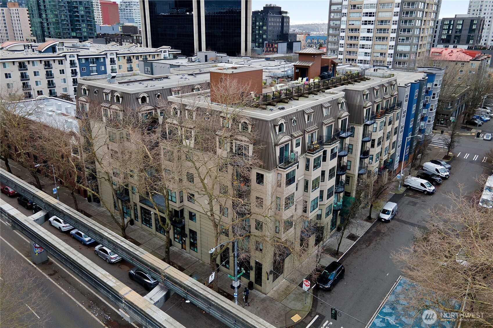 425 Vine Street #610, Seattle, WA 98121