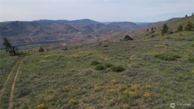 0 Coyote's Curve Road , Orondo, WA 98843 - Photo 15