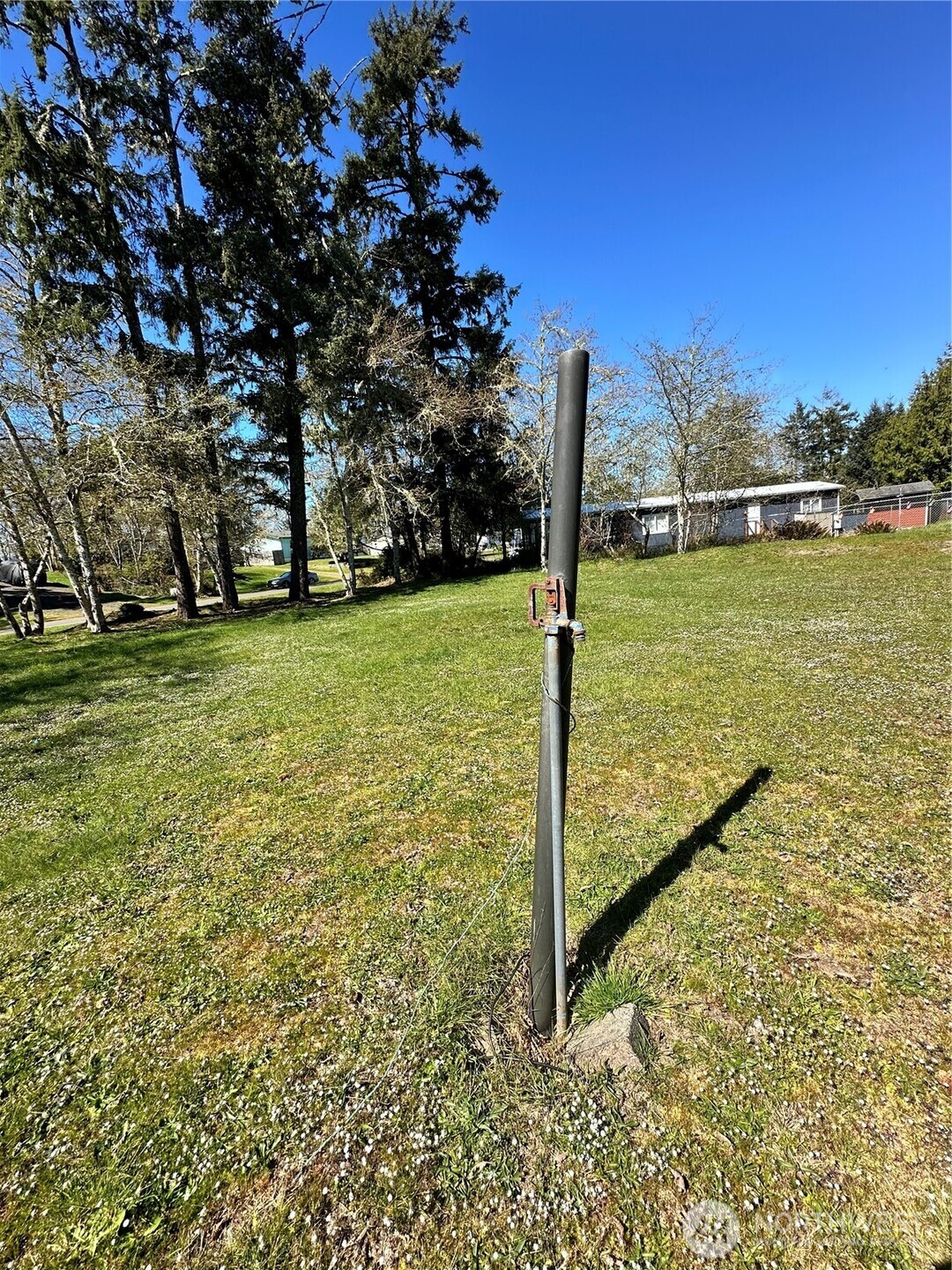 732 Edgewood Avenue NE, Ocean Shores, WA 98569