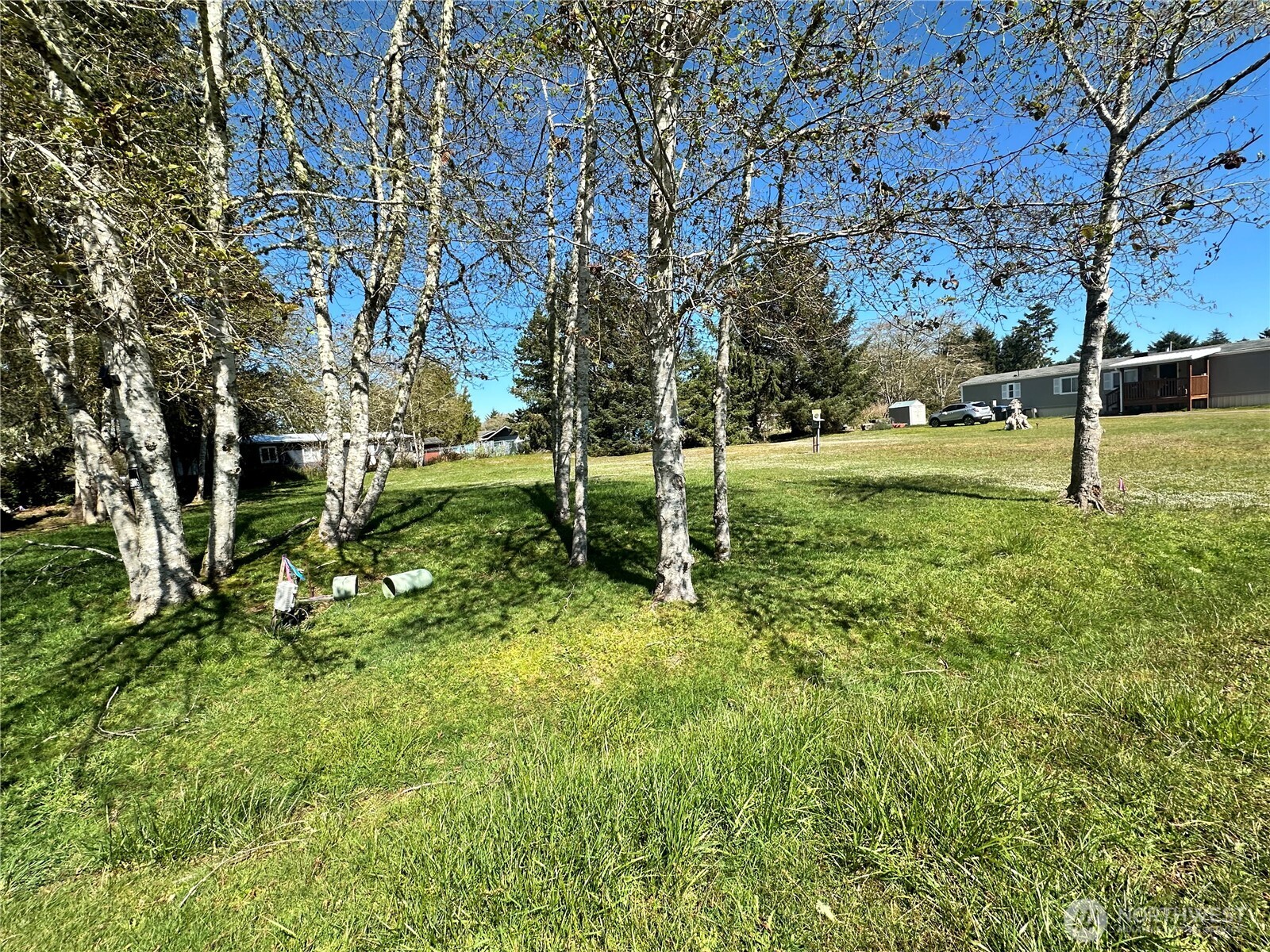 732 Edgewood Avenue NE, Ocean Shores, WA 98569