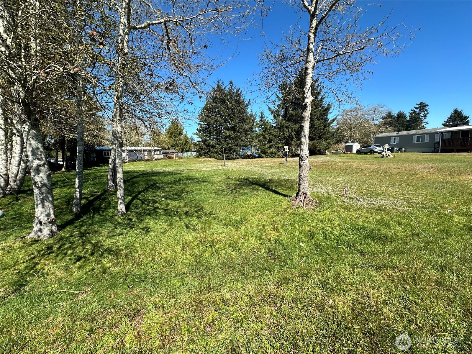 732 Edgewood Avenue NE, Ocean Shores, WA 98569