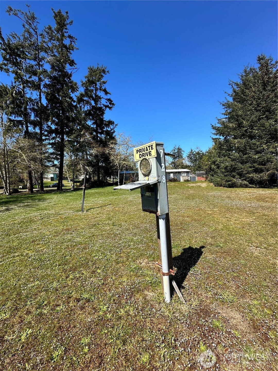 732 Edgewood Avenue NE, Ocean Shores, WA 98569