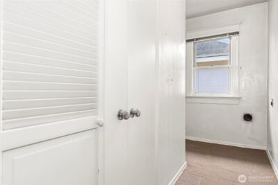 1014 and 1014 1/2 So. Lawrence Street , Tacoma, WA 98405 - Photo 20